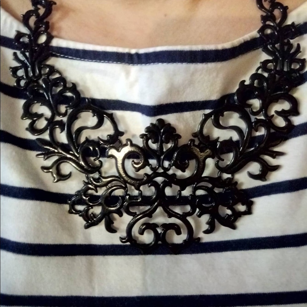 NEW Black statement trendy necklace bib